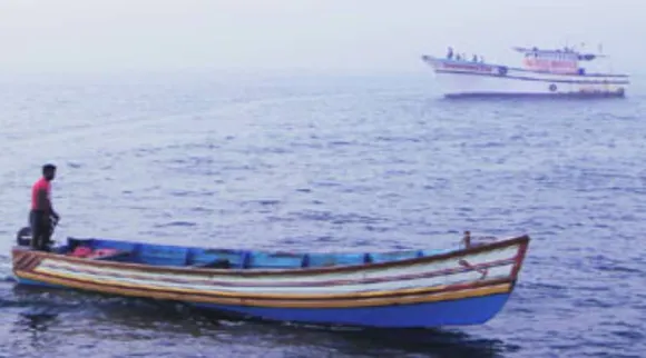 கர்நாடகா சிறையில் 10 தமிழக மீனவர்கள்; விடுதலை செய்ய மீனவர்கள் சங்கம் கோரிக்கை