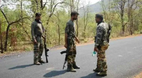 kerala police encounter, tamil andu maoist killedm, மாவோயிஸ்ட், கேரளாவில் மாவோயிஸ்ட் சுட்டுக் கொலை, தமிழக மாவோயிஸ்ட் இளைஞர் பலி, வயநாடு, tamil nadu maoist youth killed, kerala police encounter at wayanad, maoist, kerala, wayanad