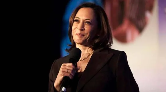 Kamala Harris, Kamala Harris video with grand niece, கமலா ஹாரிஸ், கமலா ஹாரிஸ் சிறுமி வீடியோ, வைரல் வீடியோ, Kamala Harris viral video, Kamala Harris in US Presidential elections 2020, tamil indian express news