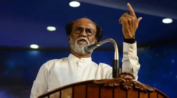 rajinikanth meets district secretaries, ரஜினிகாந்த், ரஜினிகாந்த் ரசிகர்கள், rajini fans trends, ரஜினி அரசியல் பிரவேசம், rajinikanth polical entry, rajinikanth, rajini fans, rajii makkal mandram