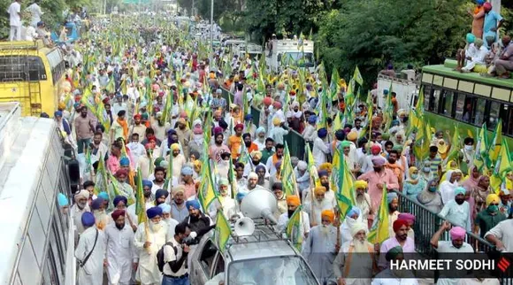delhi farmers protest, Farm unions assert, Ready to protest through PM’s entire term, டெல்லி விவசாயிகள் போராட்டம், வேளாண் சட்டத்துக்கு எதிராக விவசாயிகள் போராட்டம், பிரதமர் ஆட்சிக் காலம் முழுவதும் போராட தயார், Farm unions protest, new farm laws, farmers protest, Narendra Modi, Chandigarh news, Tamil Indian express news