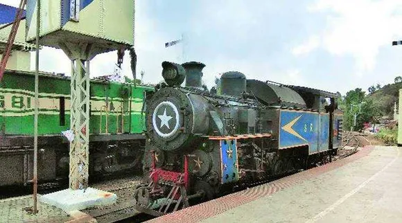 தனியாருக்கு வாடகை விடப்பட்ட ஊட்டி ரயில்; மலைக்க வைக்கும் மலை ரயில் கட்டணம்