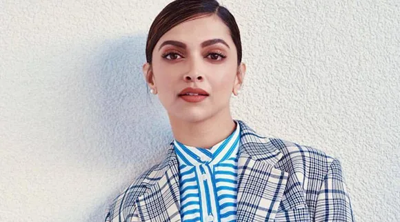Deepika Padukone deletes twitter and Instagram post Tamil News