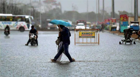 tamil nadu weather report, heavy rain expected in chennai, tamil nadu weather, தமிழ்நாடு, வானிலை ஆய்வு மையம், வானிலை அறிவிப்பு, தமிழகத்தில் கன மழை, சென்னை, கடலூர், திருவண்ணாமலை, விழுப்புரம், வேலூர், கன மழை, இடி மின்னல், heavy rain in cuddalore, rain, thunder rain,nagai, thanjavur, thiruvannamalai, villupuram, vellore, perambalur