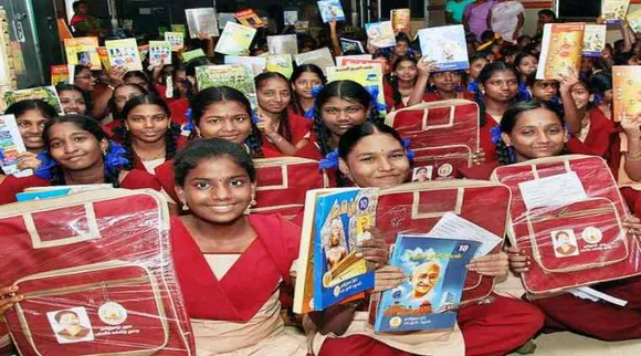 பள்ளிக்கல்வி இலவச உபகரண பொருட்கள்: மறு ஆய்வு செய்ய உயர்மட்டக்குழு அமைப்பு