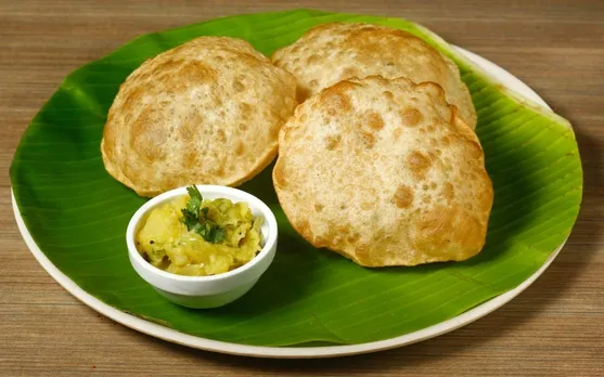poori kilangu recipe hotel style poori kilangu