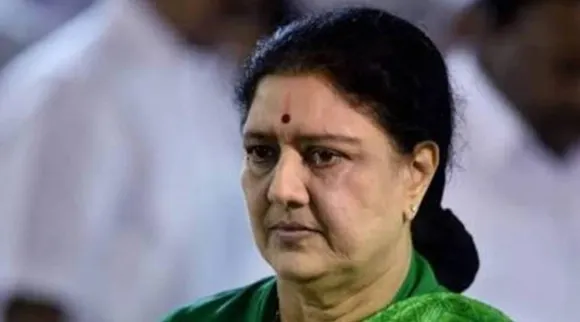 vk sasikala, sasikala coming to chennai on february 8th, ammk, ammk organized grand welcome function to sasikala, சசிகலா, விகே சசிகலா, சசிகலா சென்னை வருகை, சசிகலா வரவேற்பு நிகழ்ச்சி, அமமுக, டிடிவி தினகரன், ஜெயலலிதால், போலீஸ் அனுமதி, அதிமுக, chenani, chennai police permission to sasikala welcome function, aiadmk, jayalalitha, ttv dinakaran, sasikala coming to chenani