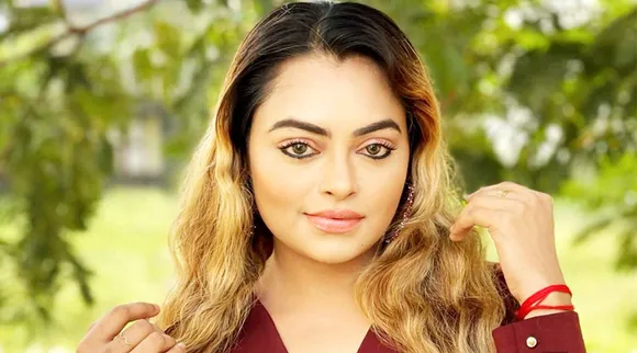 வில்லி வேடம் ரொம்ப புடிச்சிருக்கு..! அம்மன் சீரியலில் இணைந்த பிரபல மாடல்