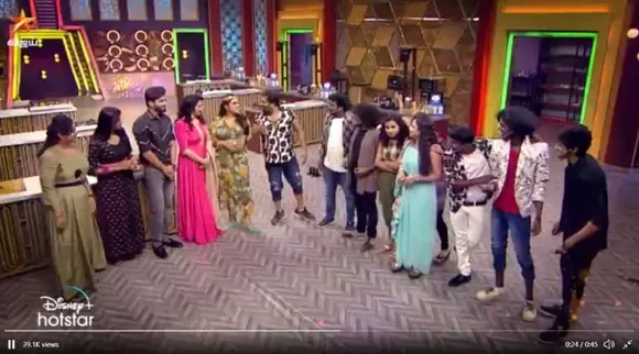 வந்தாச்சு வனிதா... கூட யாரெல்லாம்னு பாருங்க! 'குக் வித் கோமாளி' கலாட்டா