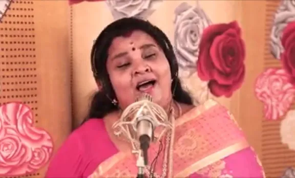 பாடல் திருட்டு சர்ச்சையால் வேதனை: பாடகி மதுரமல்லி திடீர் மரணம்