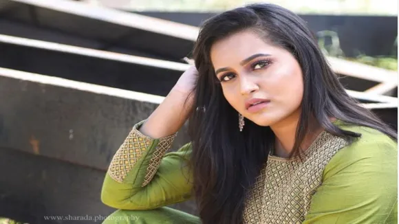 Anchor Actress Jacquelin Viral Video Makeup Photoshoot Tamil News