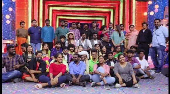 cook with comali 2, cook with comali 2 grand finale, cook with comali season 2 title winner, cook with comali title winner kani, குக் வித் கோமாளி 2, குக் வித் கோமாளி டைட்டில் வின்னர் கனி, ஷகிலா, அஷ்வின், பவித்ரா லட்சுமி பாபா பாஸ்கர், புகழ், ஷிவாங்கி, சுனிதா, மணிமேகலை, கொஞ்சும் கோமாளி, கன்டென்ட் குயின், எங்கவிட்டுப் பிள்ளை, எக்ஸ்பிரஷன் கிங், shakila, ashwin, cook with comali 2 award winners, pugazh, shivangi, manimegalai, bala, thangadurai, madurai muthu, sunitha, pavithra lakshmi, baba baskar, vijay tv, cooku with comali season 2, actor simbu