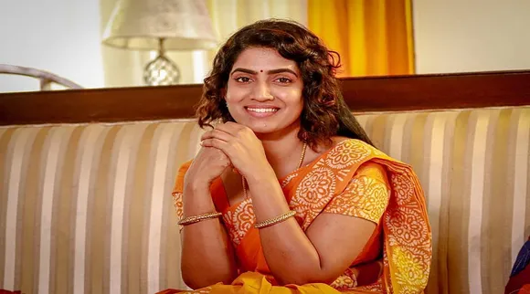 விஜய் டிவி சீரியல் நடிகை வீட்டுல விசேஷம்: ரசிகர்கள் வாழ்த்து மழை