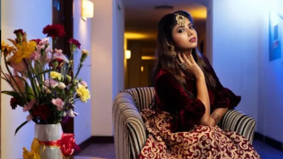 vanathai pola swetha khelge thulasi