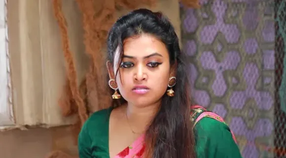 Vijay TV Serial: இரும்புக் கம்பியை எடுத்து ஒரே அடி... தப்பித்த வெண்பா..!