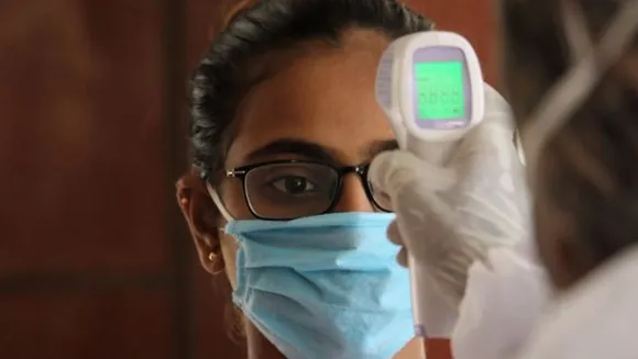Tamil News Highlights :  தமிழ்நாட்டில் இன்று 2,458 பேருக்கு கொரோனா; 55 பேர் உயிரிழப்பு