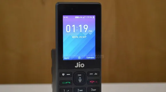 Jio to provide 300 minutes of free outgoing calls Tamil News