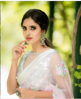 சீரியல்லதான் டாம்பாய்..நிஜத்தில பிரின்ஸஸ்..ரவுடி பேபி சத்யா ஸ்டில்ஸ்..