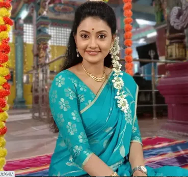 vanathai pola santhiya