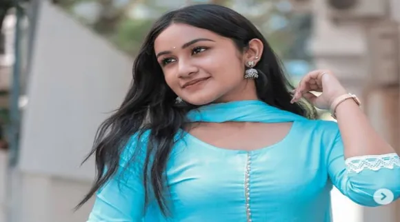 Mouna Ragam Raveena Daha Latest Photoshoot Photos Gallery
