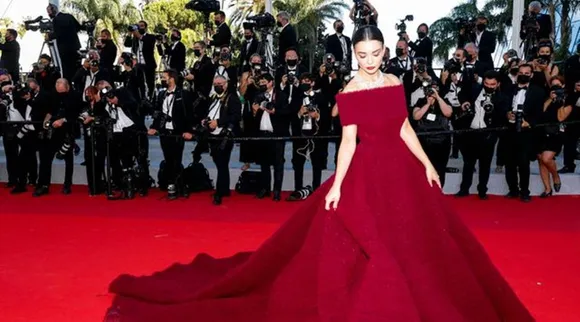 Amy Jackson 2021 cannes red carpet photos Tamil News