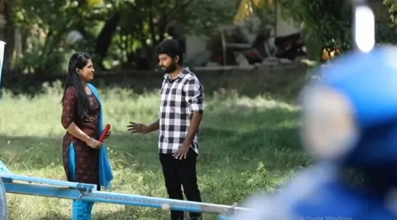 Tamil Serial : காதலை சொல்ல வற்புறுத்தும் ஐஸ்வர்யா... தயக்கம் காட்டும் கண்ணன்