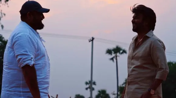Rajinikanth, Annatthe, Rajini, Annatthe movie, Annatthe movie shooting, Rajini movie shooting in chennai, ரஜினிகாந்த், ரஜினி, ரஜினியின் அண்ணாத்தே, சென்னையில் அண்ணாத்தே ஷூட்டிங், அண்ணாத்தே படப்பிடிப்பு, ரஜினி ஷூட்டிங் வைரல் வீடியோ, Annatthe shooting in vadapalani mall, director siruthai siva, sun pictures, annatthe movie shooting video goes viral, rajini video, rajini viral video