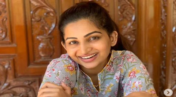 Thamizhum Saraswathiyum Nakshatra Beauty Skincare Tips Tamil News