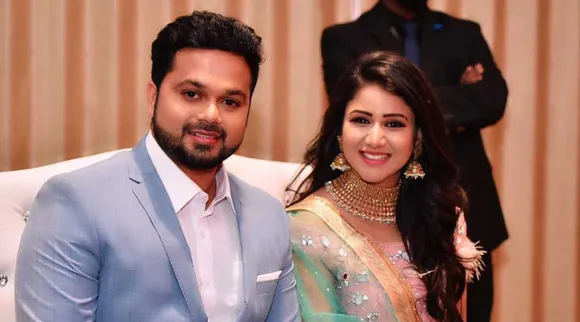 பிரக்னன்சிக்கு ஒரு கார்... குழந்தை பிறந்தப்ப ஒரு கார்... இப்போ 3-வது கார்: வீட்டுல என்ன விசேஷம் ஆல்யா மானசா?