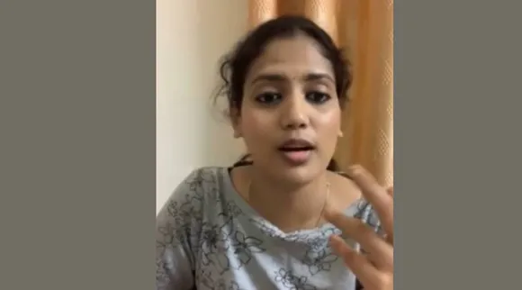 News Reader Panimalar slams and exposed harassers in public, News Reader Panimalar video, women safety, பாலியல் தொந்தரவு செய்தவர்களை பொதுவெளியில் அம்பலப்படுத்திய ஊடகவியலாளர் பனிமலர், செய்தி வாசிப்பாளர் பனிமலர், social media, media person panimlar exposes harassers in public