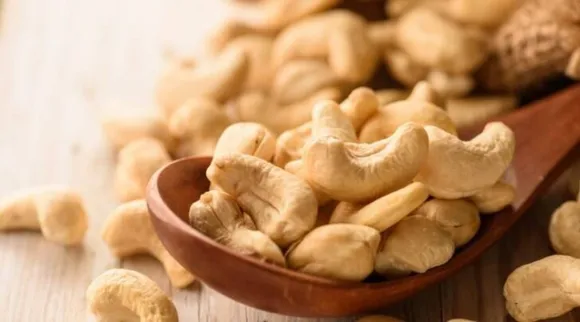 Tamil Health tips: Nutrition, health benefits, and diet of Cashews
