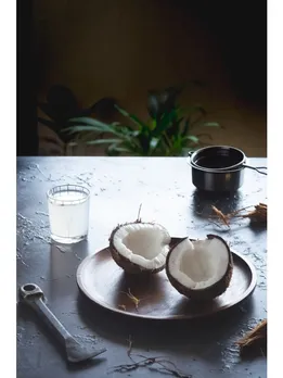 coconut oil 2 - unsplash (1)