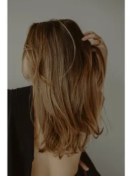 long hair - unsplash (1)