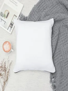 pillow - unsplash (1)
