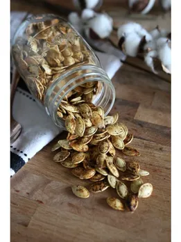 pumpkin seeds - unsplash (1)