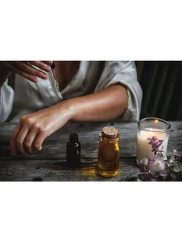 tea tree oil - unsplash (1)