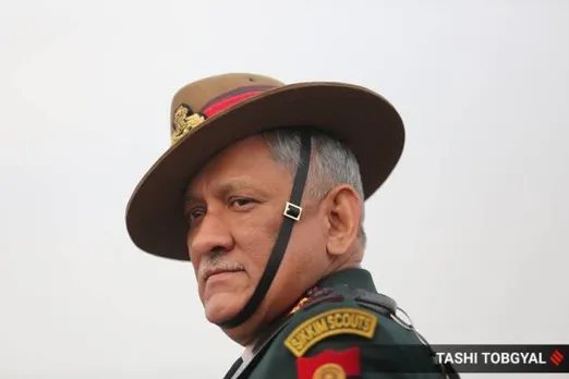 இந்தியாவின் முதல் பாதுகாப்பு படைத்தளபதி பிபின் ராவத் மரணம்; புகைப்படங்கள்