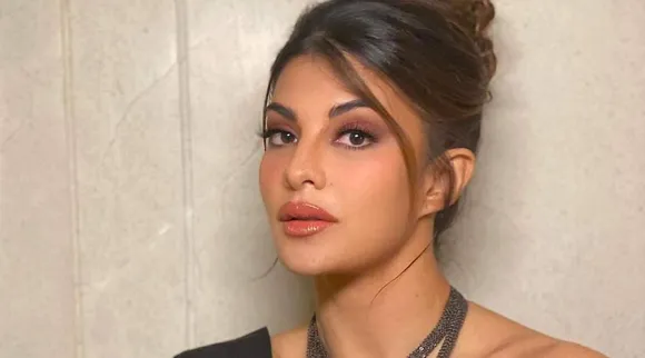 Actor Jacqueline Fernandez stopped from leaving country, நடிகை ஜாக்குலின் பெர்னாண்டஸ், ஜாக்குலின் பெர்னாண்டஸ் வெளிநாடு செல்வது தடுத்து நிறுத்தம், ஜாக்குலின் பெர்னாண்டஸ், மும்பை விமான நிலையம், அமலாக்கத்துறை இயக்குனரகம், சுகேஷ் வழக்கு, sukesh case, Look Out Circular issued ED Jacqueline Fernandez, Actor Jacqueline Fernandez, Enforcement Directorate, Mumbai Airport