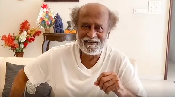 ஆண்டவன் இருக்கான்... ரசிகைக்கு ஆறுதல் கூறிய ரஜினிகாந்த் லேட்டஸ்ட் வீடியோ!
