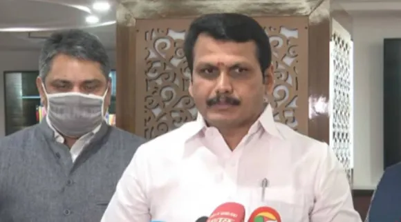 Minister Senthil Balaji, Senthil Balaji answer to question when will implement monthly EB bill, மாதந்தோறும் மின்கட்டணம் எப்போது அமல், மின்சாரத் துறை அமைச்சர் செந்தில் பாலாஜி விளக்கம், அமைச்சர் செந்தில் பாலாஜி, தங்கமணி, அதிமுக, AIADMK, Thangamani, raid at Thangamani, Senthil Balaji press meet at Delhi
