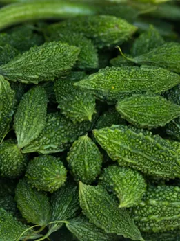 bitter gourd 3 - unsplash (1)