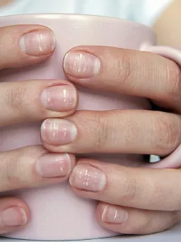 nails 6 - unsplash (1)