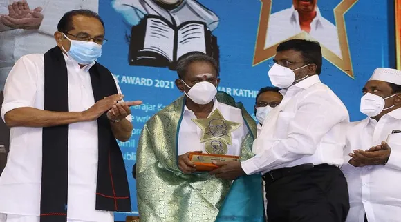 'திருமா மடியில் உயிர் விட வேண்டும்' மேடையில் கண்ணீர் வடித்த நெல்லை கண்ணன்
