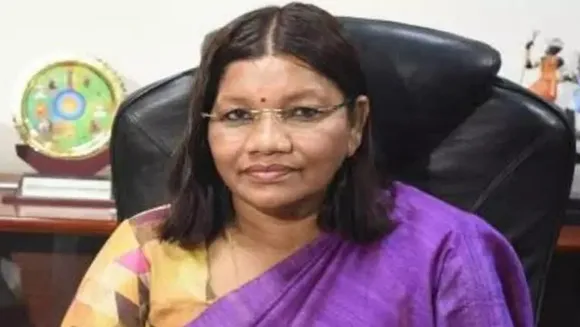 தமிழ்நாட்டில் 50% பழங்குடியின பெண்கள் படிப்பறிவற்றவர்கள் - மத்திய அமைச்சர் தகவல்