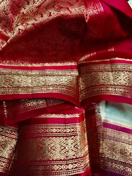 silk saree - unsplash (1)
