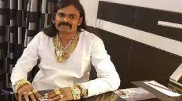 two women competition for Hari Nadar, Hari Nadar, ஹரி நாடார், ஹரி நாடாருக்காக போட்டிபோடும் 2 பெண்கள், மலேசிய மஞ்சு, திருநெல்வேலி ஷாலினி, ஹரி நாடார் மனைவிகள், சிறையில் ஹரி நாடார், Hari Nadar's wife, who is wife of Hari Nadar, Hari Nadar case, Hari Nadar in jail