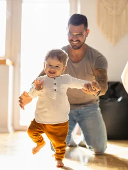 baby and father - unsplash (1)