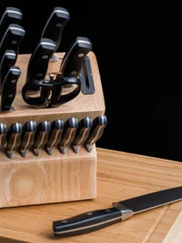 knife 2 - unsplash (1)