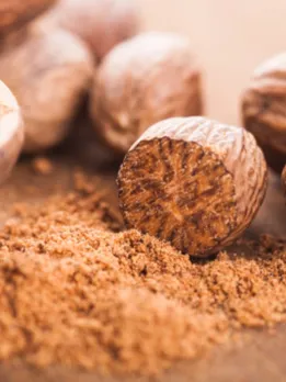 nutmeg - unsplash (1)