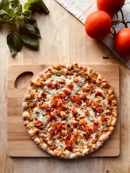 pizza - unsplash (1)